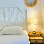 House Marea-Newly Renovated Apartment 100M From The Sea