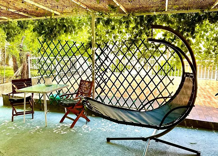 House Marea-Newly Renovated Apartment 100M From The Sea